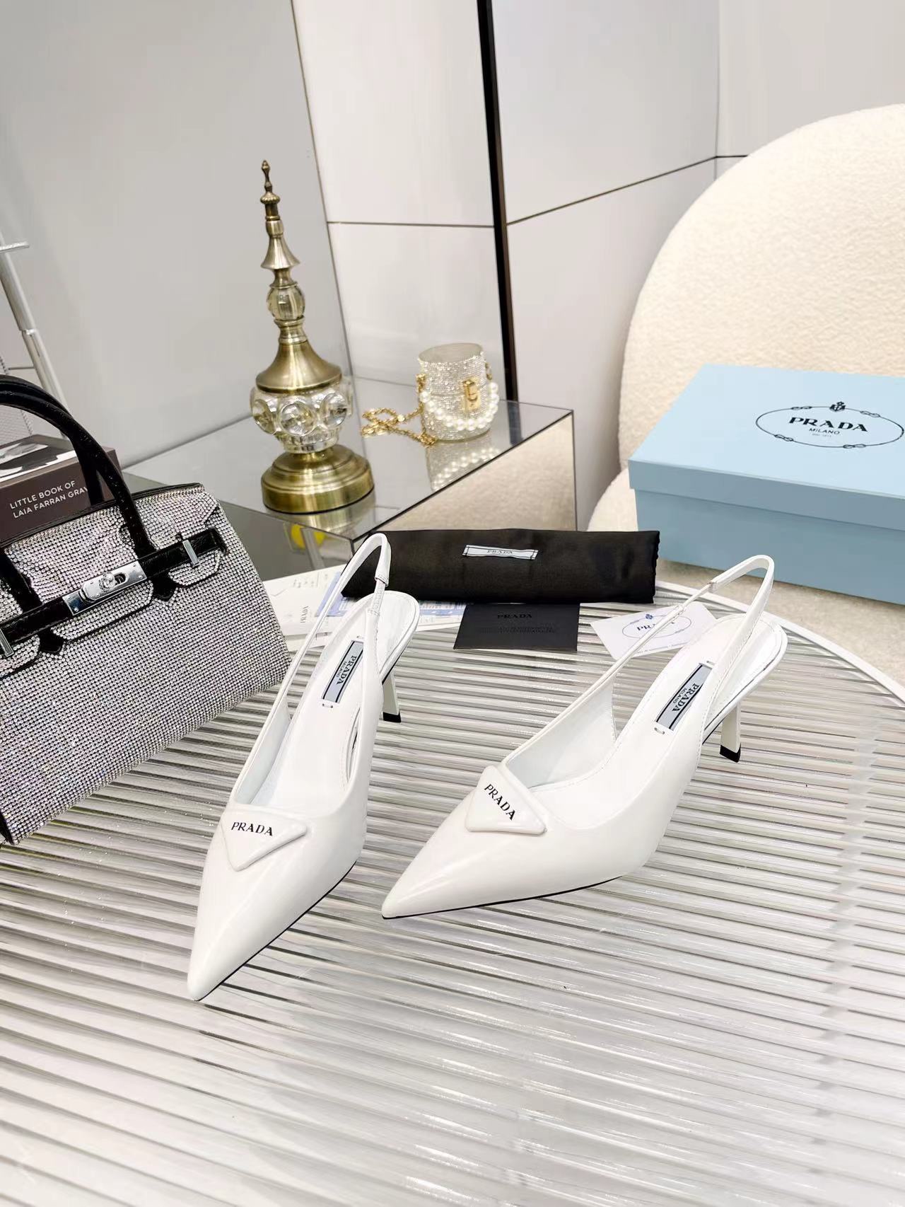 Women's high heels